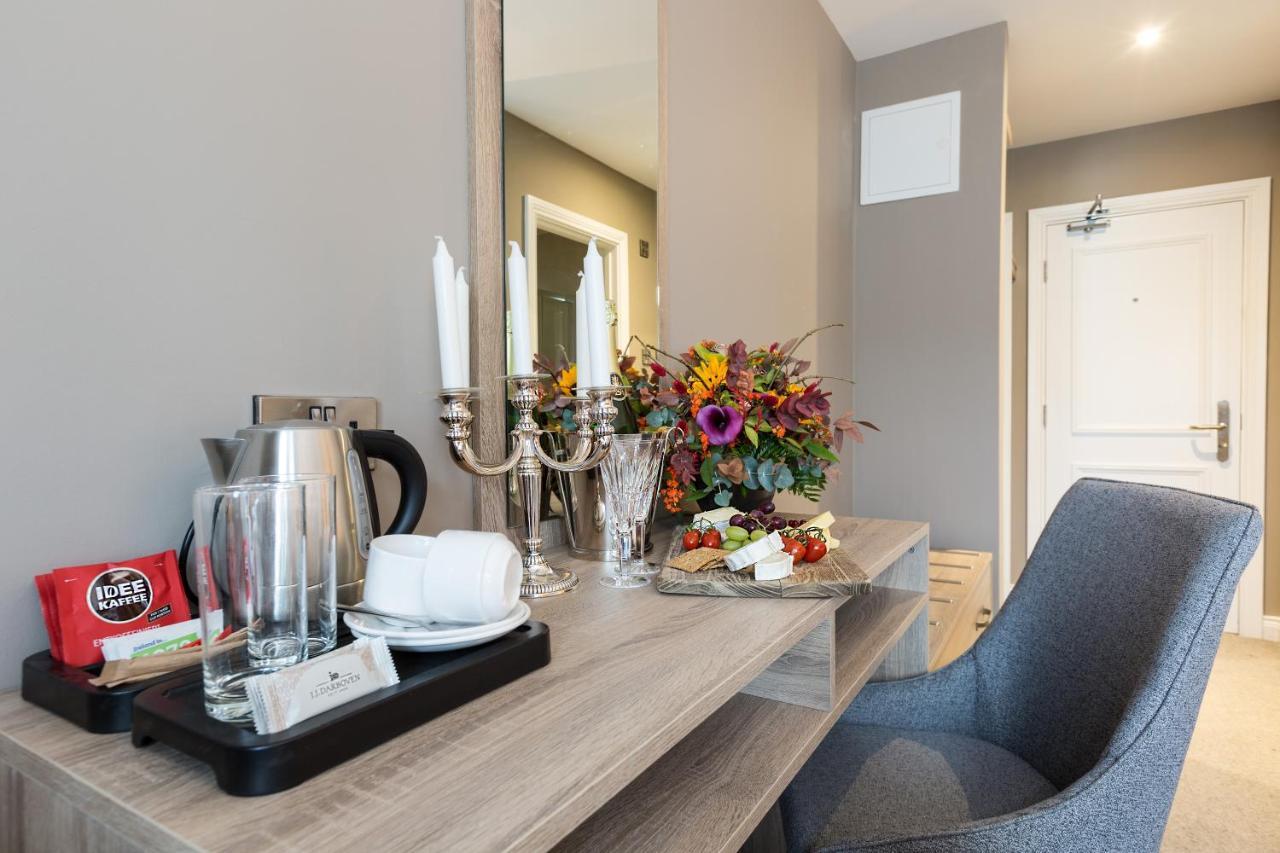 Castle Varagh Hotel & Bar Castlepollard エクステリア 写真